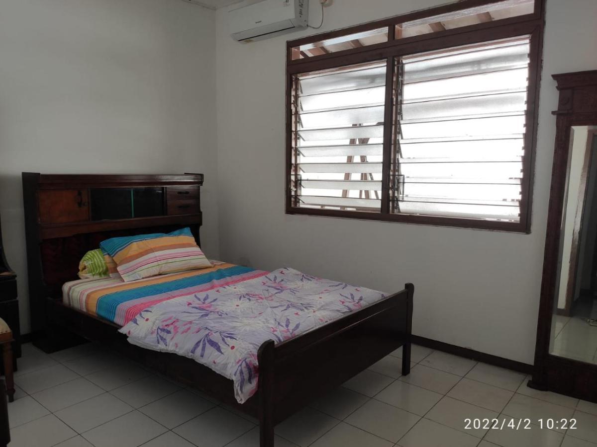 Kelana 2 Nice Homestay Semarang Luaran gambar